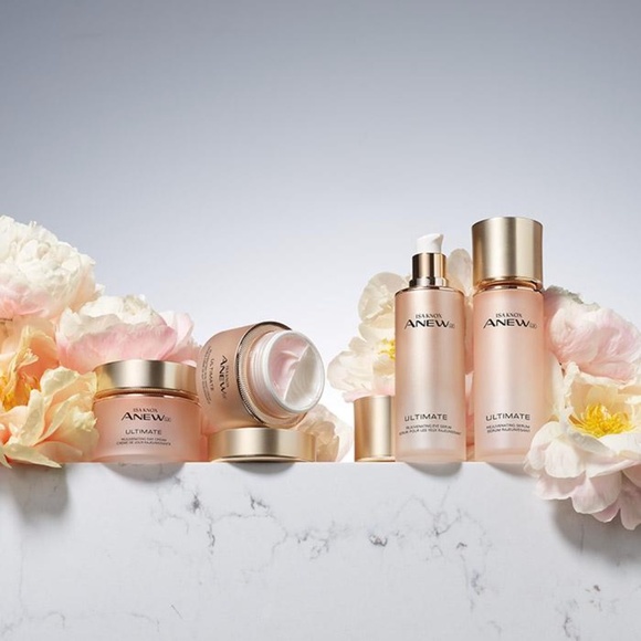 **AVON* Isa Knox Anew Ultimate Rejuvenating Serum - Picture 3 of 5